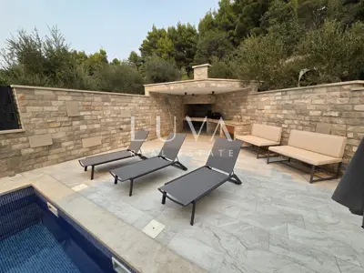 Split, Strožanac, modernes Haus 300 m² mit Pool, zur Miete - 4