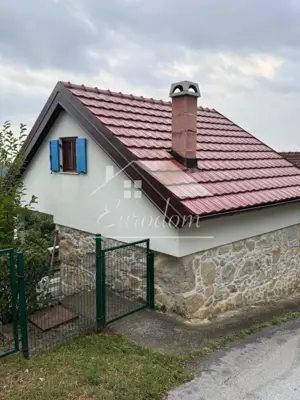 Holiday home, Desinić - panoramic views and orchard - 2