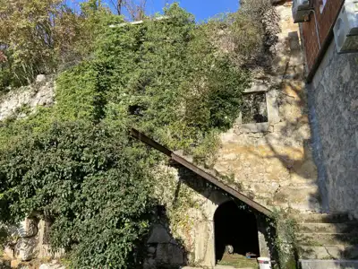 Haus 141 m², Grižane-Belgrad - Hof und Blick auf die Natur - 2