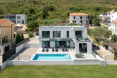 EKSKLUZIVNO! Nova villa s pogledom na more - 9