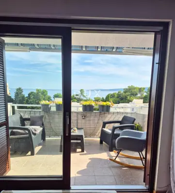 Grad Krk, 2-room apartment, 72.89 m², sea view - 2