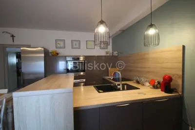 Kuća 264 m², Solin Donja Strana, mirna lokacija blizu sadržaja - 11