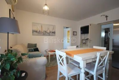 House 264 m², Solin Donja Strana, quiet location near amenities - 6