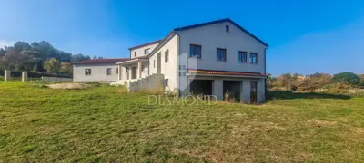 Villa 400 m², Rovinj - shell construction phase and privacy - 3