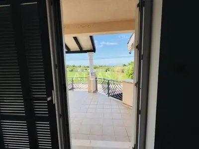 House 364 m², Tar - residential-commercial, near the sea - 2