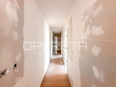 Wohnung mit Pool und Garten in Stivašnica, 260,40 m² - 5
