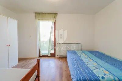 Kuća 420 m², Umag okolica - investicija za turizam - 9