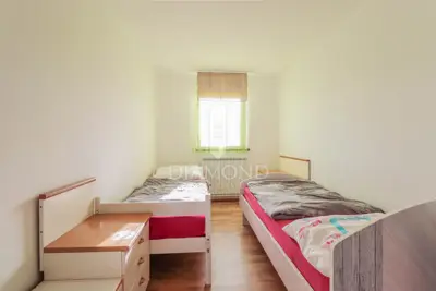 Kuća 420 m², Umag okolica - investicija za turizam - 7