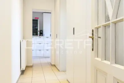 Ured 22 m², Donji grad, Vodnikova - centar grada - 4