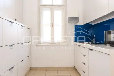 Ured 22 m², Donji grad, Vodnikova - centar grada - 6
