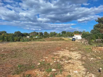Zemljište 500 m², Rovinj, blizu mora i grada