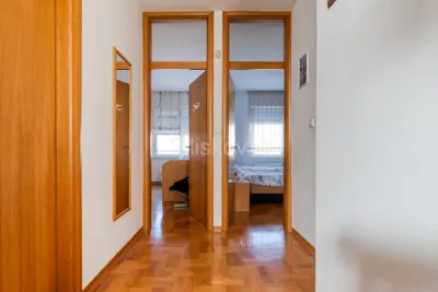 Sale, Zagreb, Sesvete, 5-room apartment, terrace, 2VPM - 10