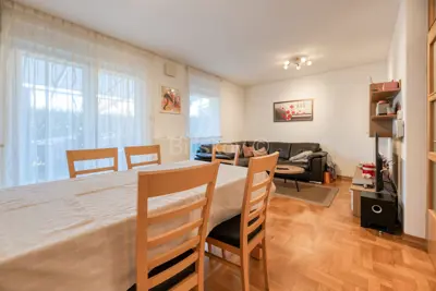 Zagreb, Sesvete, 5-soban stan, terasa, 2VPM