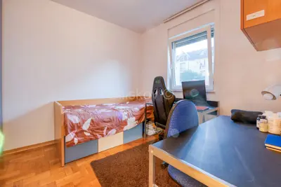 Sale, Zagreb, Sesvete, 5-room apartment, terrace, 2VPM - 13