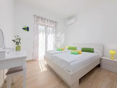 Villa 205 m², Labin - luksuzna u ekskluzivnom naselju - 14