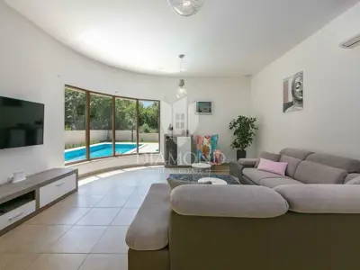 Villa 205 m², Labin - luksuzna u ekskluzivnom naselju - 7