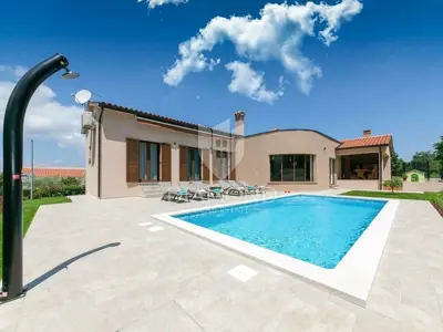 Villa 205 m², Labin - luksuzna u ekskluzivnom naselju - 2