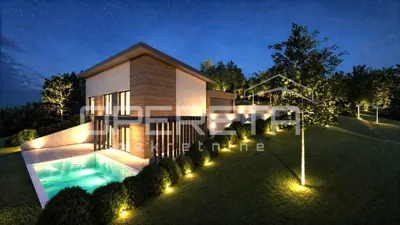 Građevinsko zemljište 5.642 m², Luka - panoramski pogled i privatnost