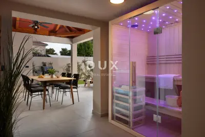House 165 m², Umag - modern single-storey house not far from the center - 17