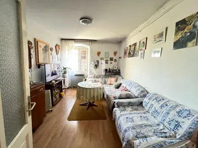 Kuća s dvorištem, Buje - stari grad i terasa s pogledom - 4