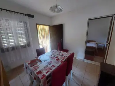 Kuća 400 m², Duga Uvala - 500 m od mora - 8