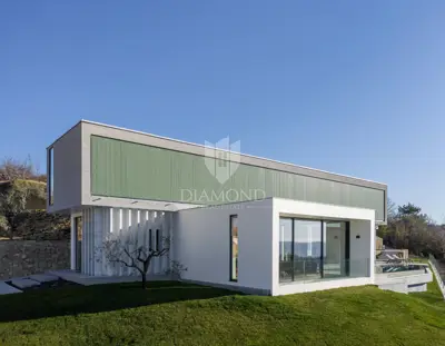 Haus zum Kauf in Buje, 231 m² - 12
