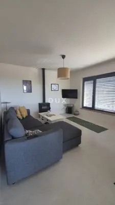 Kuća 95,5 m², Sveti Filip i Jakov - 2 spavaće sobe, terasa - 6