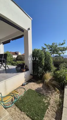 Haus 95,5 m², Sveti Filip i Jakov - 2 Schlafzimmer, Terrasse