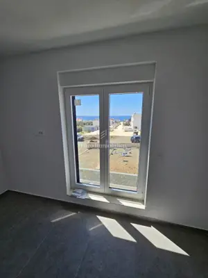 Kuća 87,60 m², Mandre - bazen i vlastito dvorište - 6