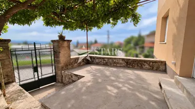 Stan 54 m², Matulji centar - terasa i pogled na more