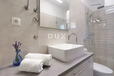 Kuća 104 m², Arbanasi - bazen i ograđeno dvorište - 18