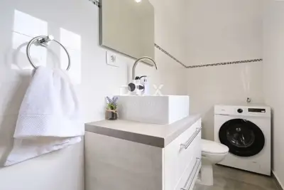Kuća 104 m², Arbanasi - bazen i ograđeno dvorište - 20