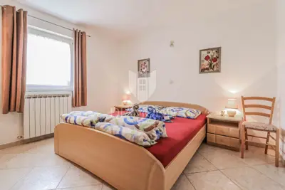 Haus 448 m², Umag - Pool und ruhige Straße - 17