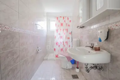 Haus 448 m², Umag - Pool und ruhige Straße - 18