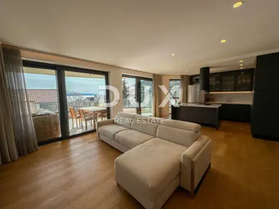 Opatija, centar, četverosoban stan, 158 m², s privatnim bazenom - 13
