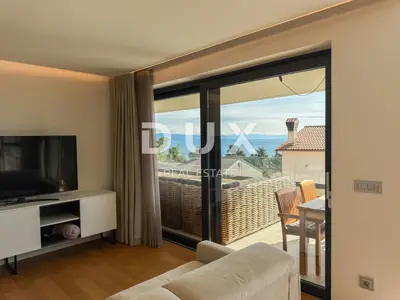 Opatija, centar, četverosoban stan, 158 m², s privatnim bazenom - 11