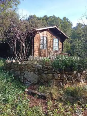 Kuća, Otok Vis, kamena oaza u prirodi - 9