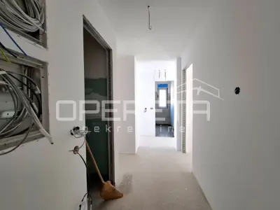 Stan 88 m², Makarska - novogradnja s vrtom - 8