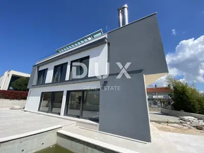 Haus zum Kauf in Rovinj, 394 m² - 2