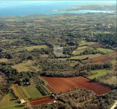 Ližnjan, großzügiges Bauland in der Tourismuszone