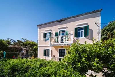 Kuća 194 m², Mali Lošinj - vlastiti vez i mediteranski vrt - 4