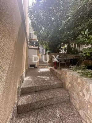 Kuća 194 m², Mali Lošinj - vlastiti vez i mediteranski vrt - 10