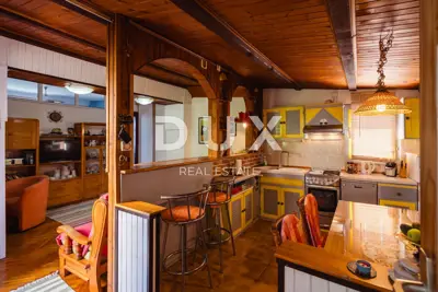 Kuća 194 m², Mali Lošinj - vlastiti vez i mediteranski vrt - 20
