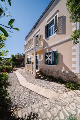 Kuća 194 m², Mali Lošinj - vlastiti vez i mediteranski vrt - 3