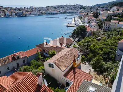 Kuća 194 m², Mali Lošinj - vlastiti vez i mediteranski vrt - 7