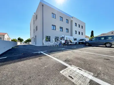 ZADAR, PRIVLAKA - Stan s vrtom u izgradnji 100 m od mora S2 - 17