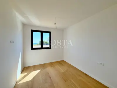 ZADAR, PRIVLAKA - Stan s vrtom u izgradnji 100 m od mora S2 - 11