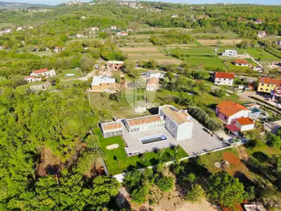 Haus zum Kauf in Labin, 287 m² - 10