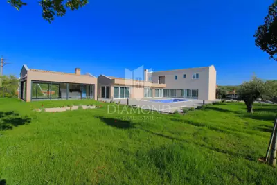 Villa 287 m², Labin okolica - luksuzna dizajnerska