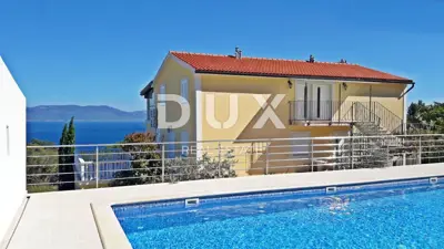 Haus 450 m², Labin-Rabac - Pool und Meerblick